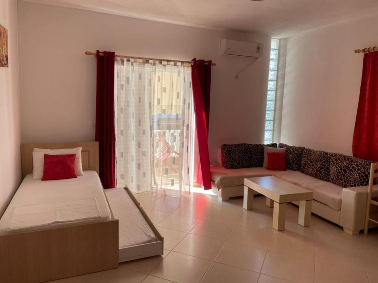 Vila Mario Aparthotel Ksamil Exterior photo